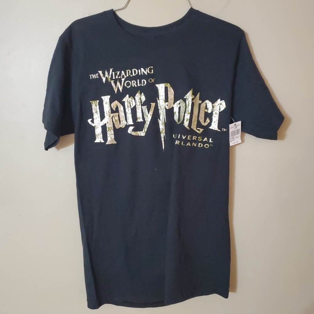 Harry Potter Wizarding World T-Shirt S Universal Orlando Hogwarts Castle #2138.